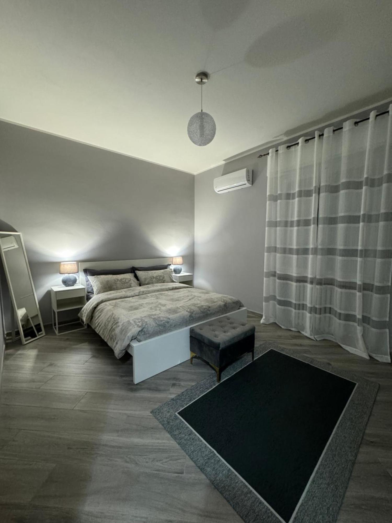 파르마 Trento House Zona Stazione Centro Storico 아파트 외부 사진